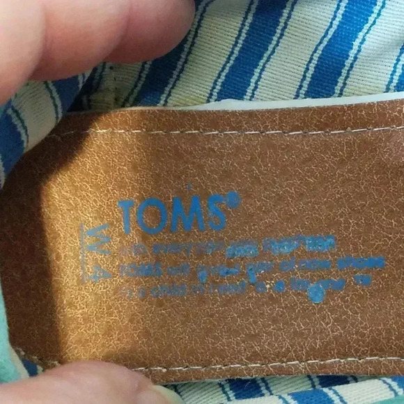 Toms Suede Slip-On Loafers Flats Sz 4 Light Blue - Picture 4 of 6